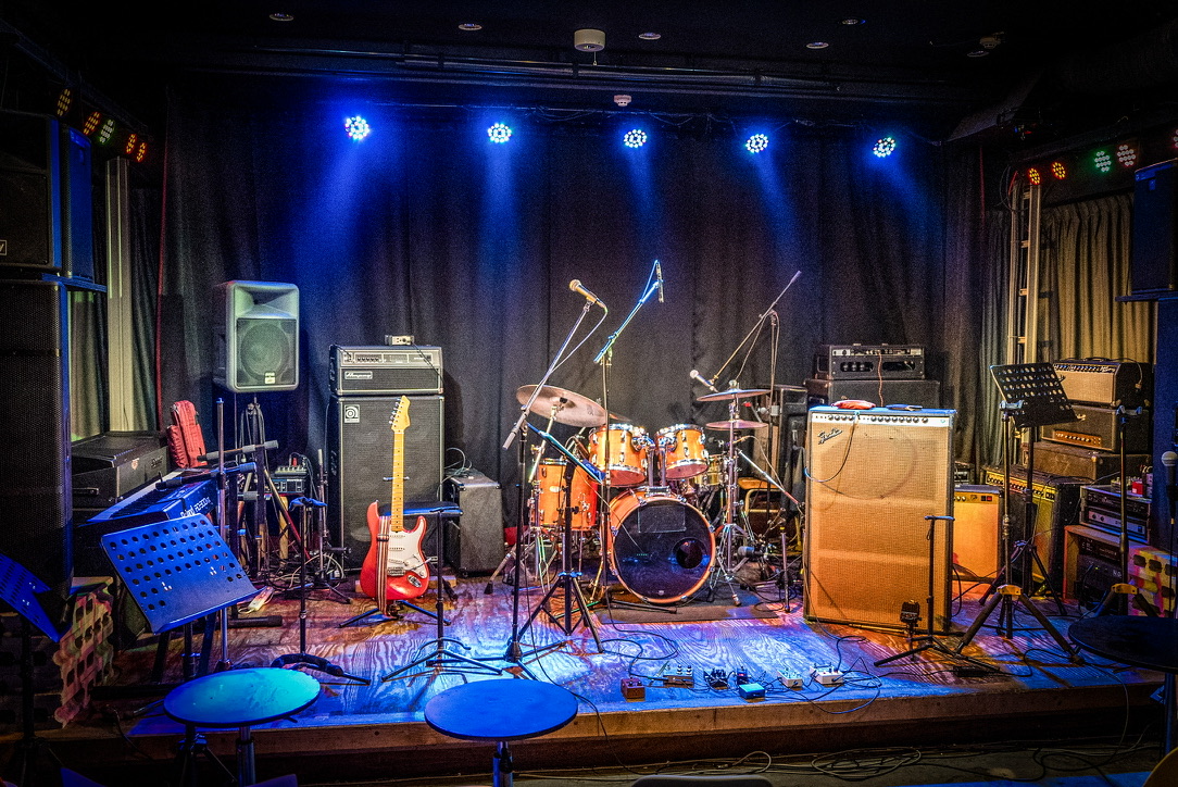 09BAAB53-420A-4E85-BD4F-3843DA744633_1_105_c