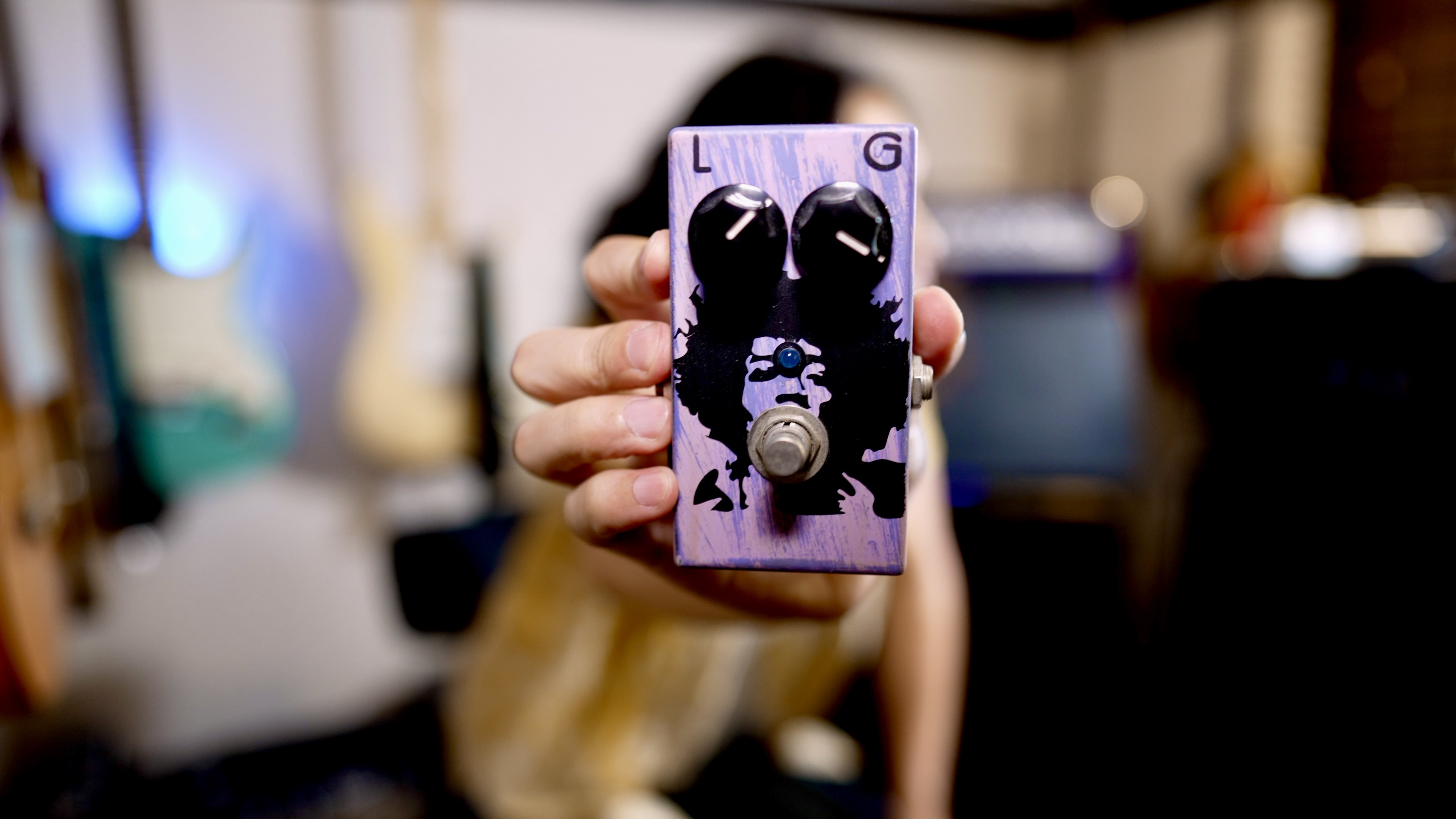 0A8BD28F-285B-4057-85AE-FEE7005C20BD_1_201_a