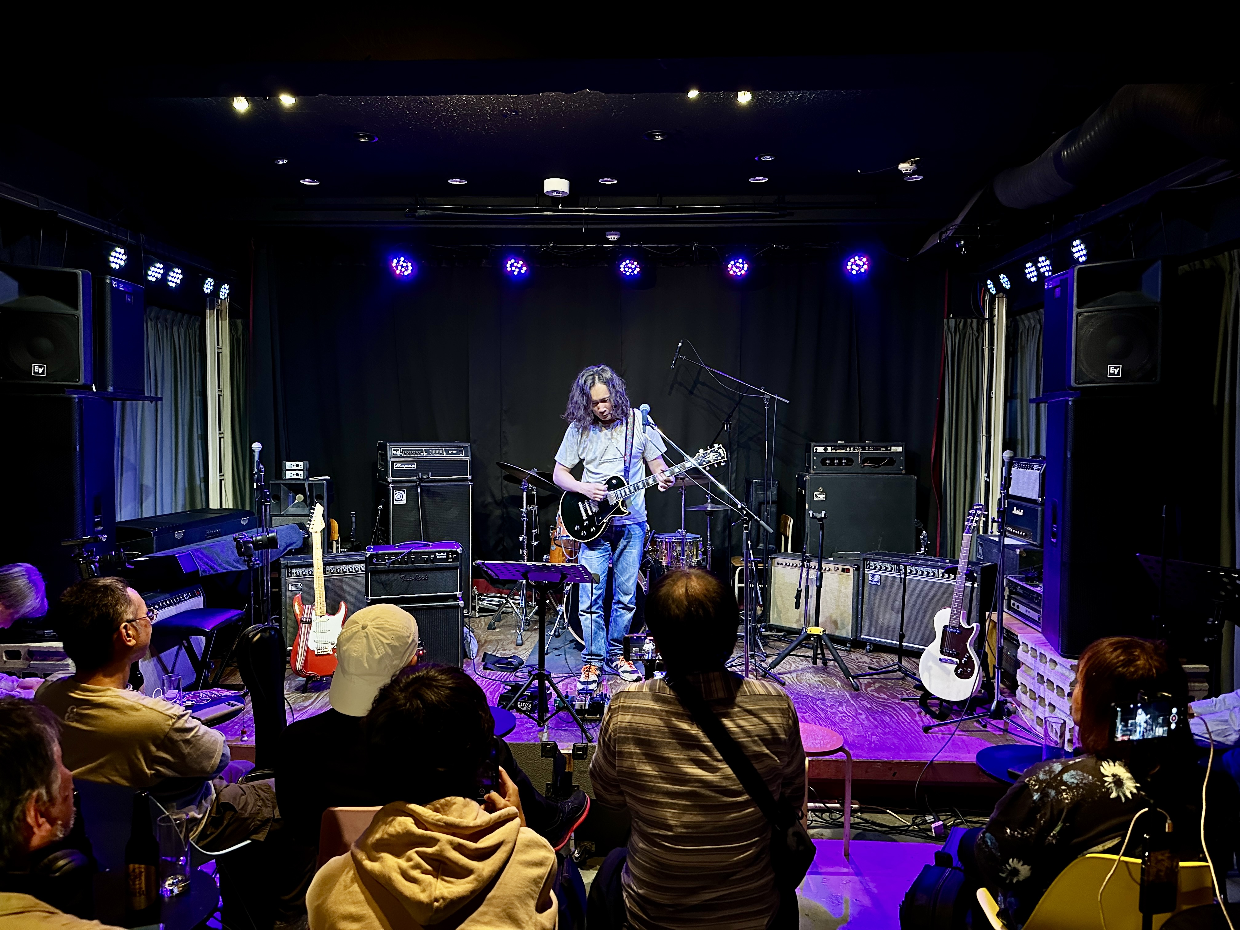 1B035A77-5665-4660-877C-4CCF7A050E1C_1_201_a