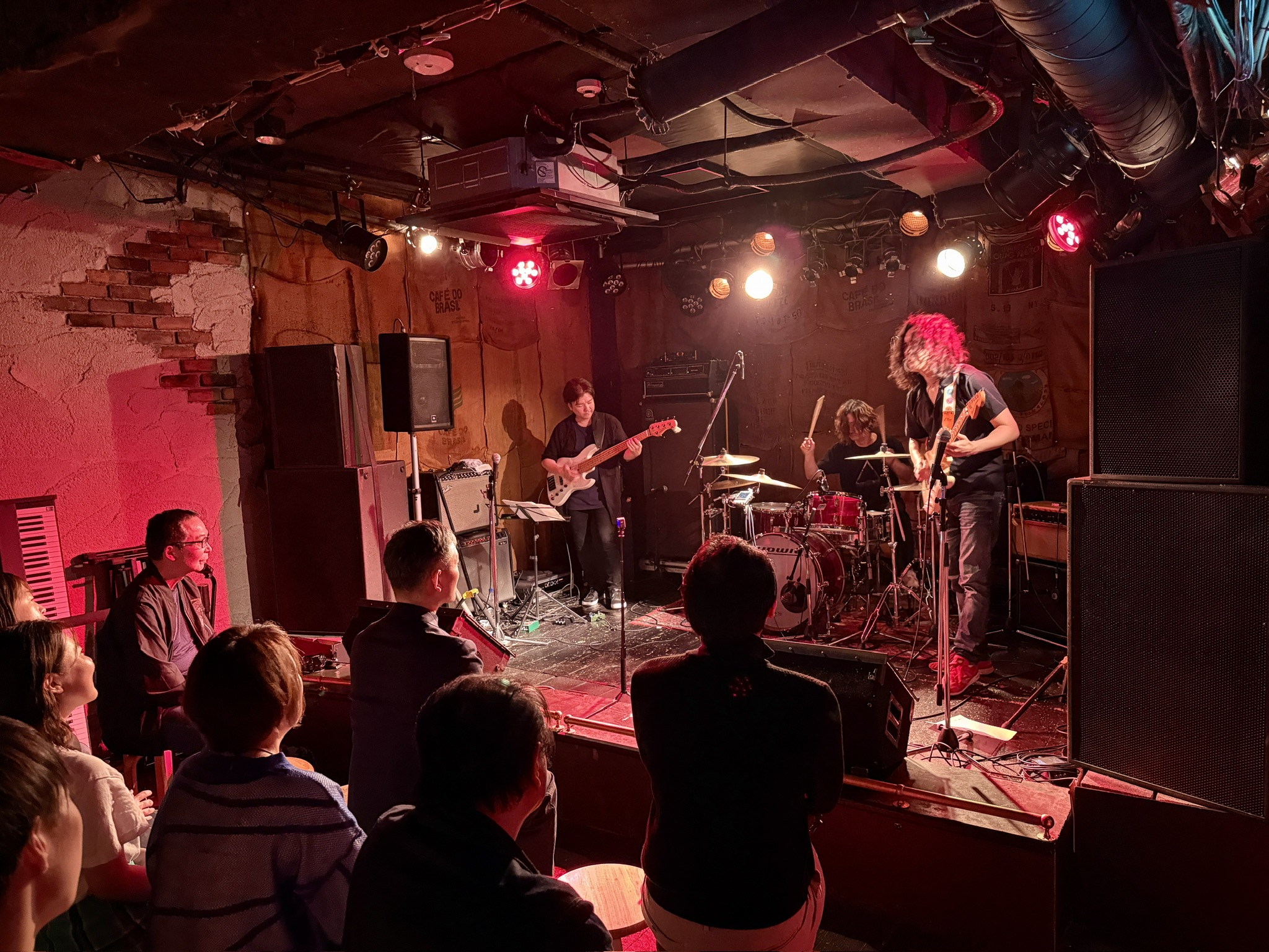 51163A26-0098-40F2-A5D8-4F6EFBDDB17F_1_102_a