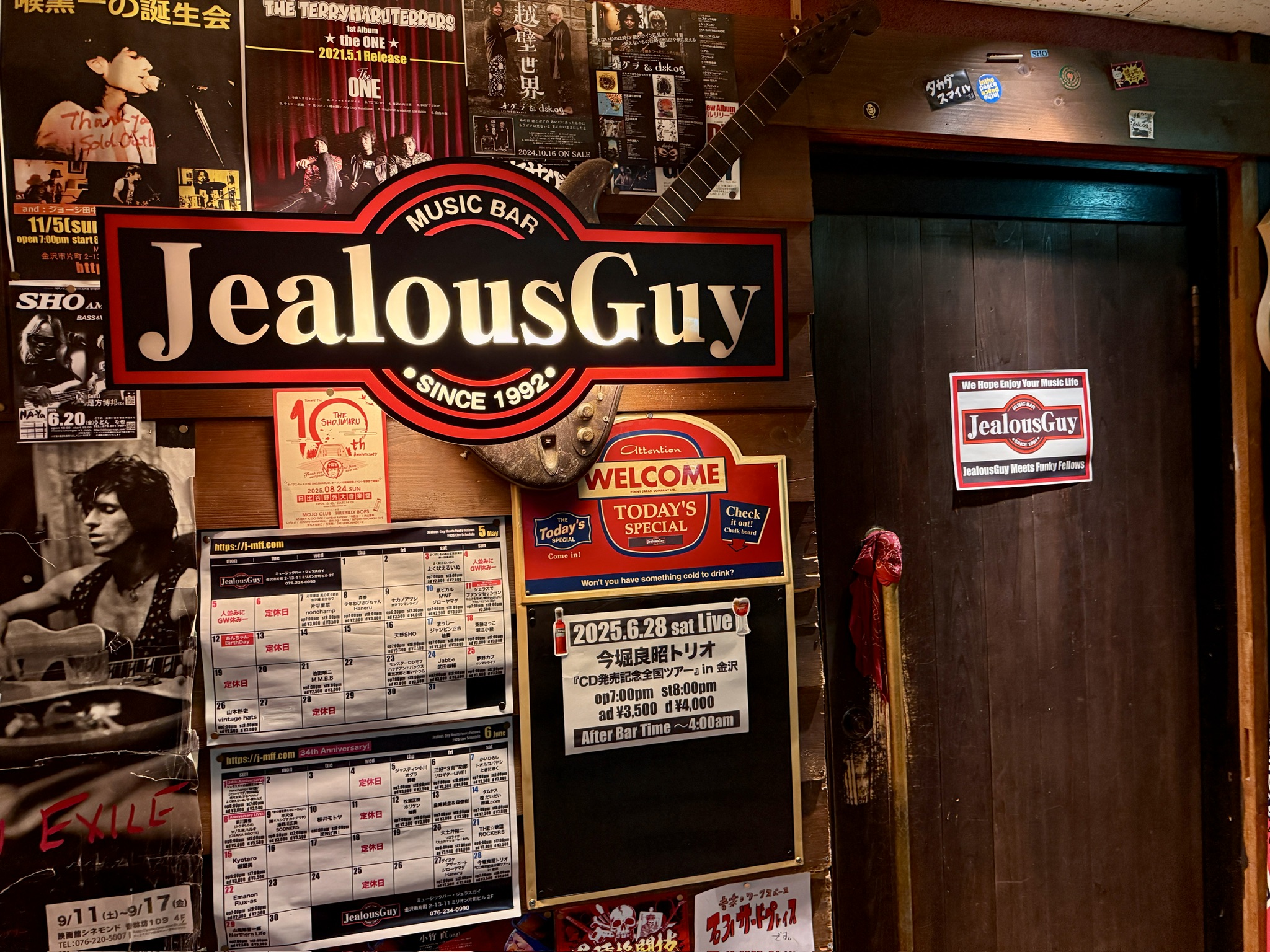 54BFAA8B-55AF-4A10-B3F6-5A4B6F61E9B3_1_102_a