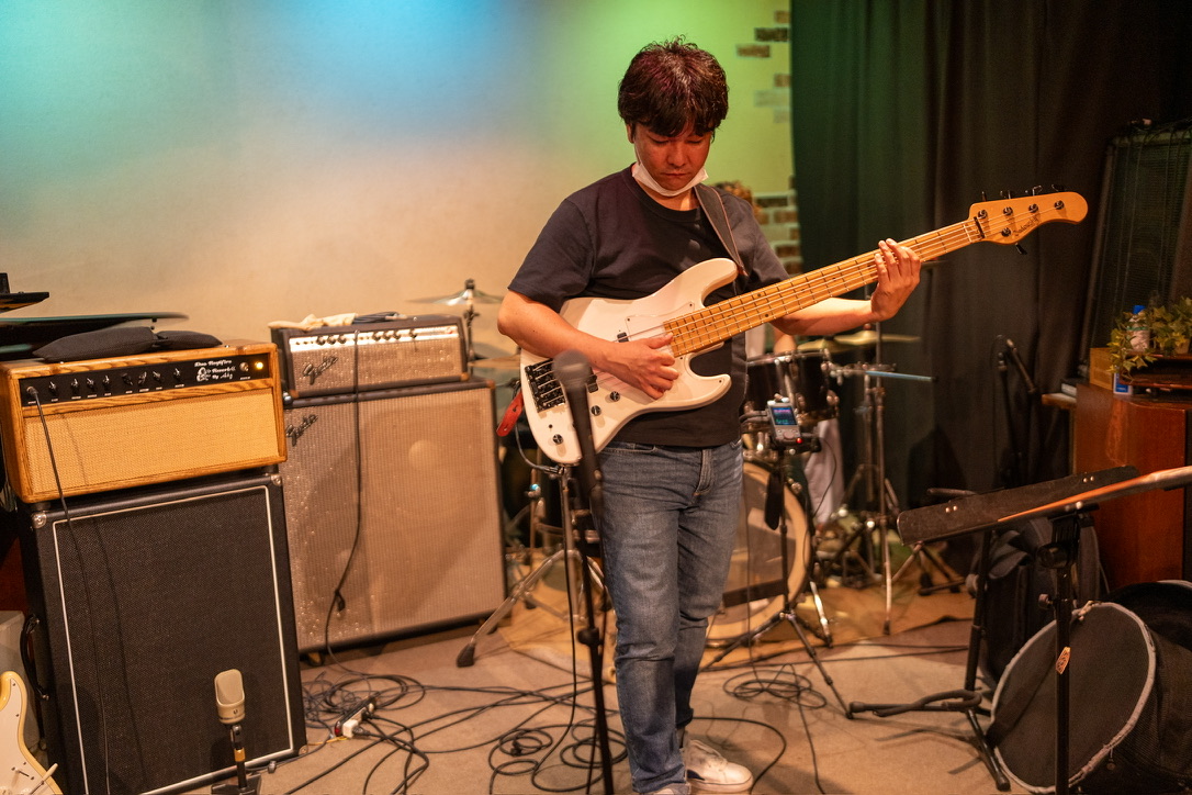 5E68613F-BCCA-47C1-BBD5-92EEC97998B4_1_105_c