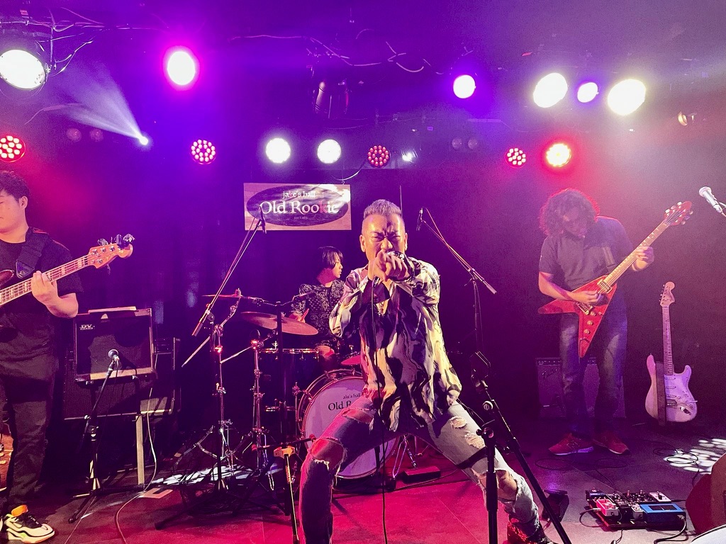 6A27F0EE-3F39-439C-8E0C-C9EDFBB280B8_1_105_c