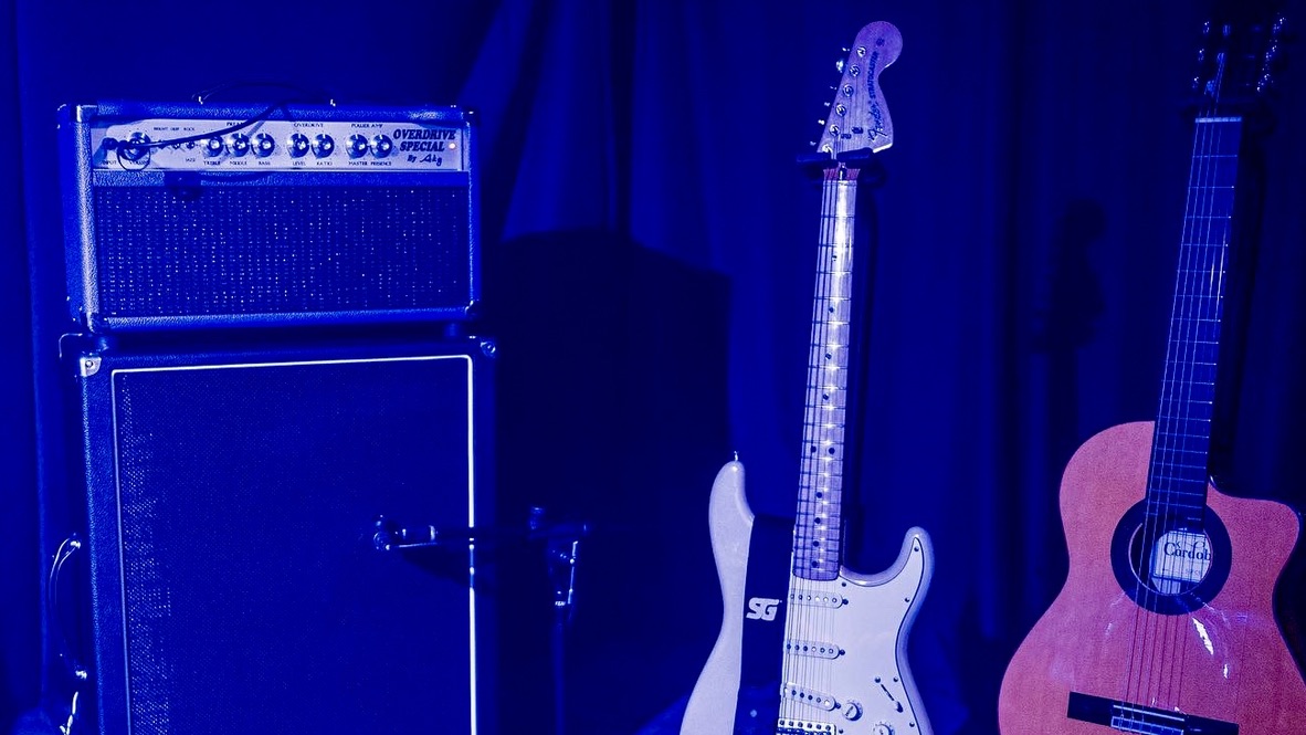 6B46839A-CACD-42F6-BD3D-E6A3DCD60089_1_105_c