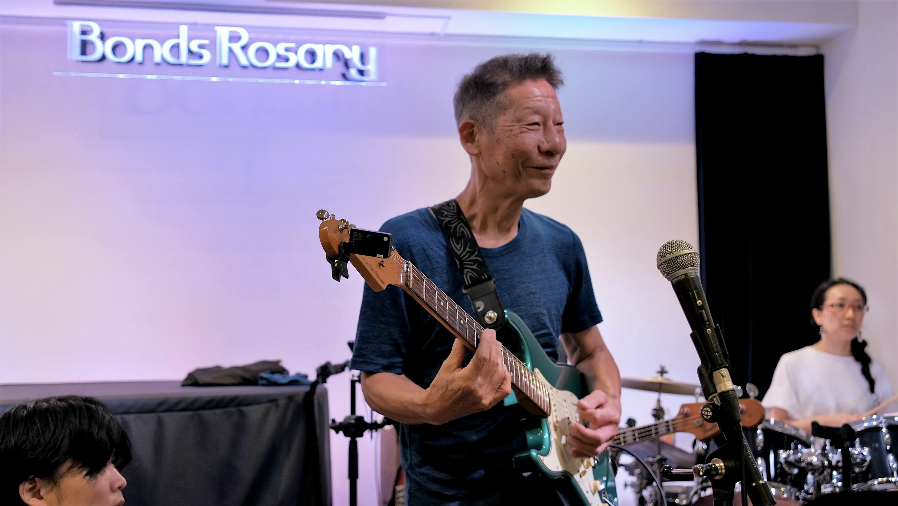 733E6330-C525-46C3-A110-BF5B3C64CE61_1_201_a