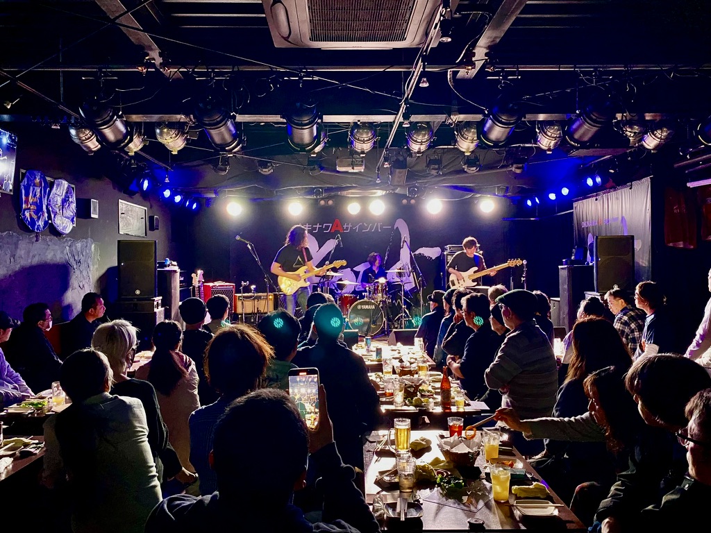 767A84DC-452E-4A9D-B481-6C6148BF1D34_1_105_c