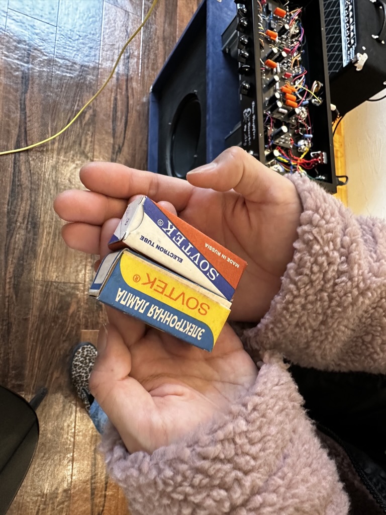 7B032B5F-02D4-410D-ACF9-6A040669DCDB_1_105_c