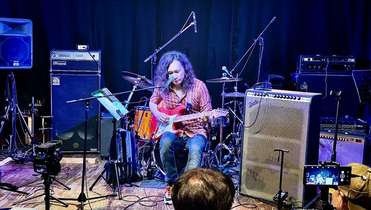 8D465CBC-62C2-4ED0-B1E3-8D002FEDD65B