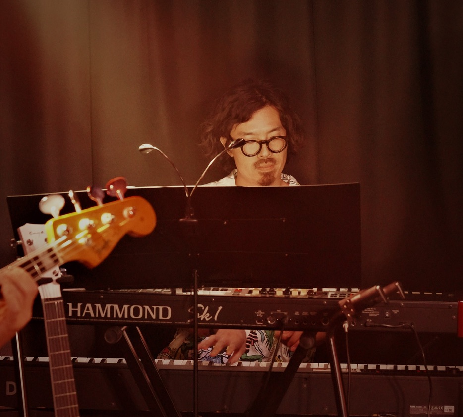 93253A32-CCEB-4E98-BFF3-453FC13D8BE3_1_105_c