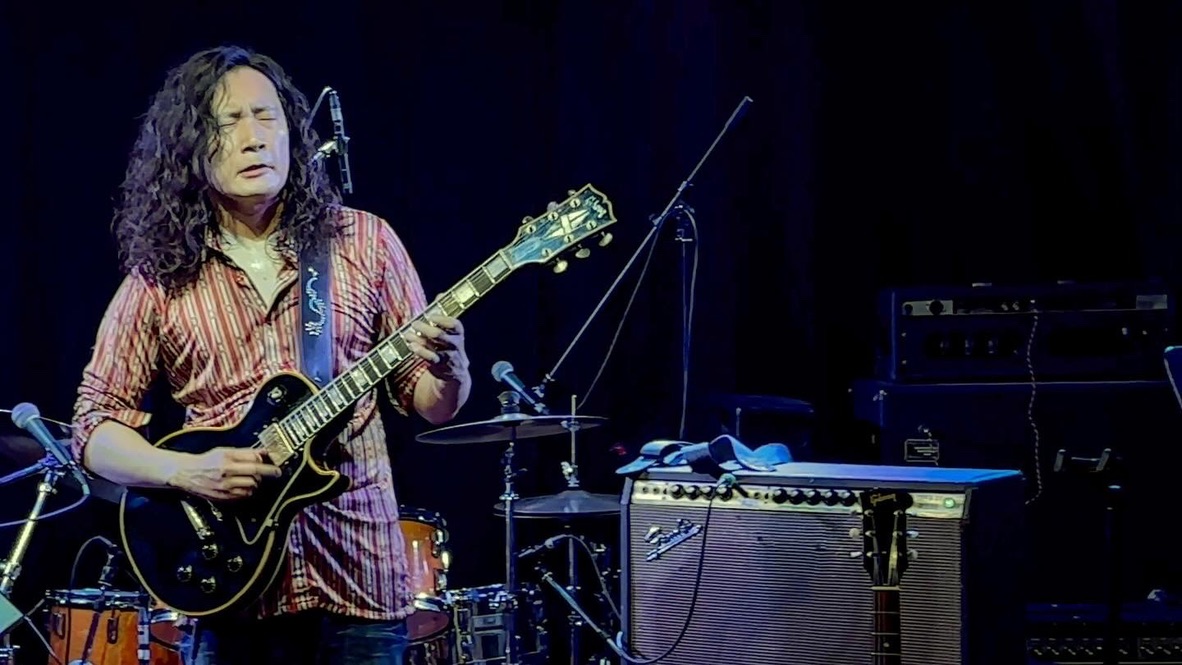 985977CA-8F84-451B-B51A-549C481CAC7E_1_105_c