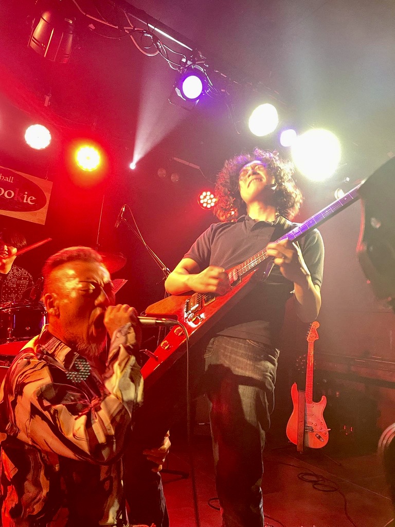 A0C6EC12-45F9-496F-AE93-7B94EE02A2FD_1_105_c