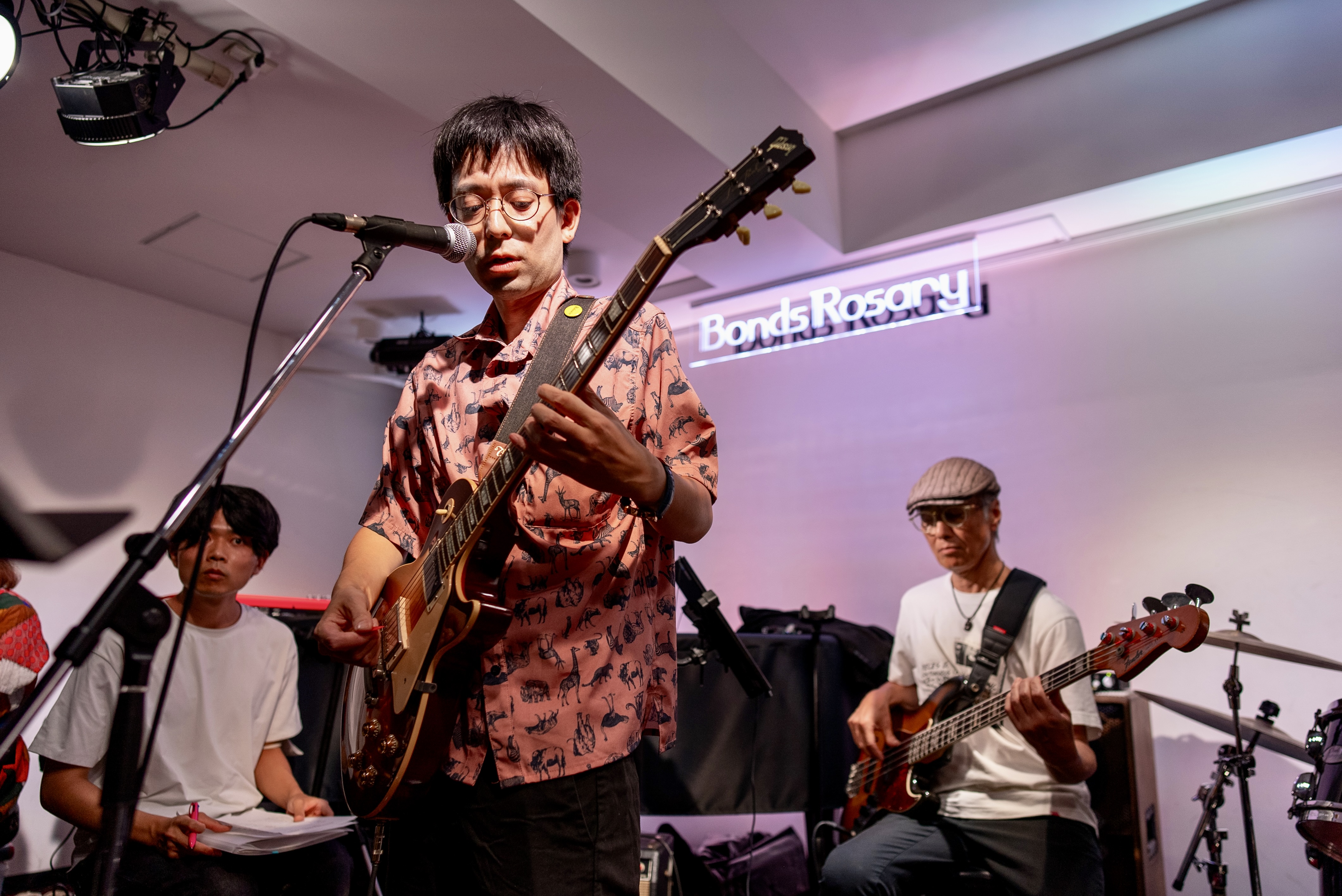 AAA13A4D-1556-46F5-92A1-DDDD1F412414_1_201_a