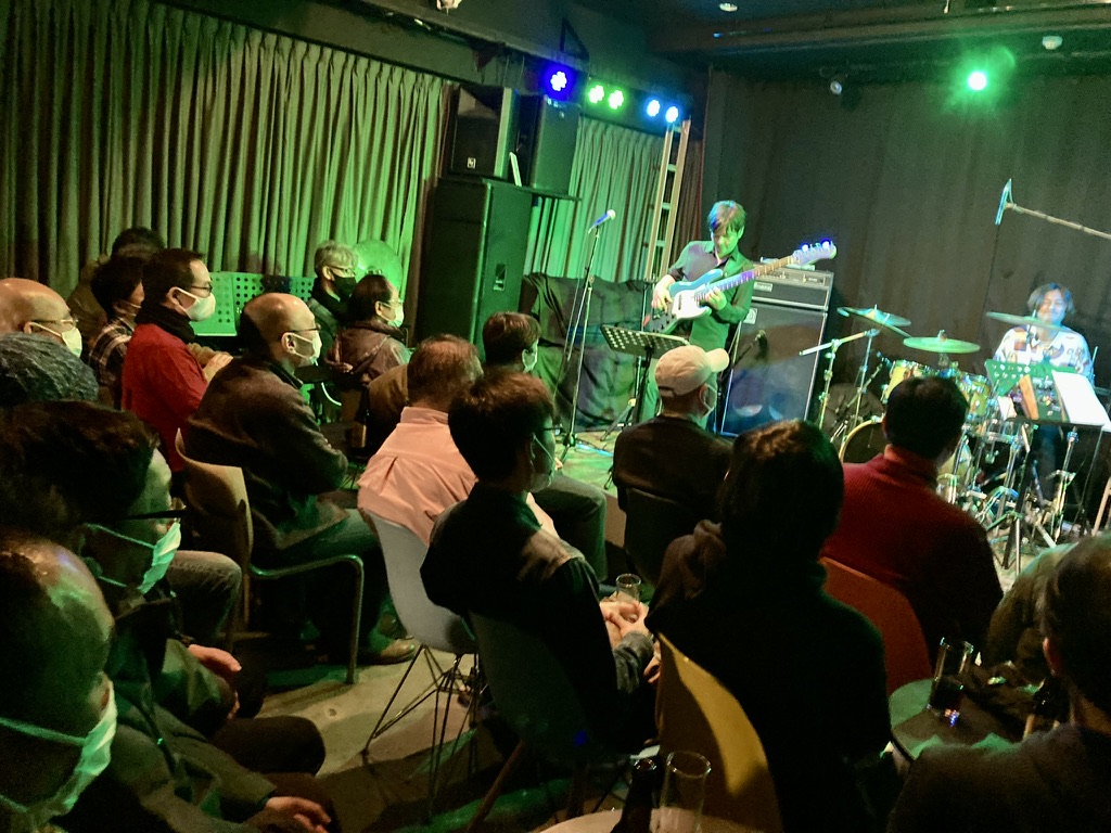 C2AE05D4-F67D-4D5A-892D-EDEA02EA5A12_1_105_c