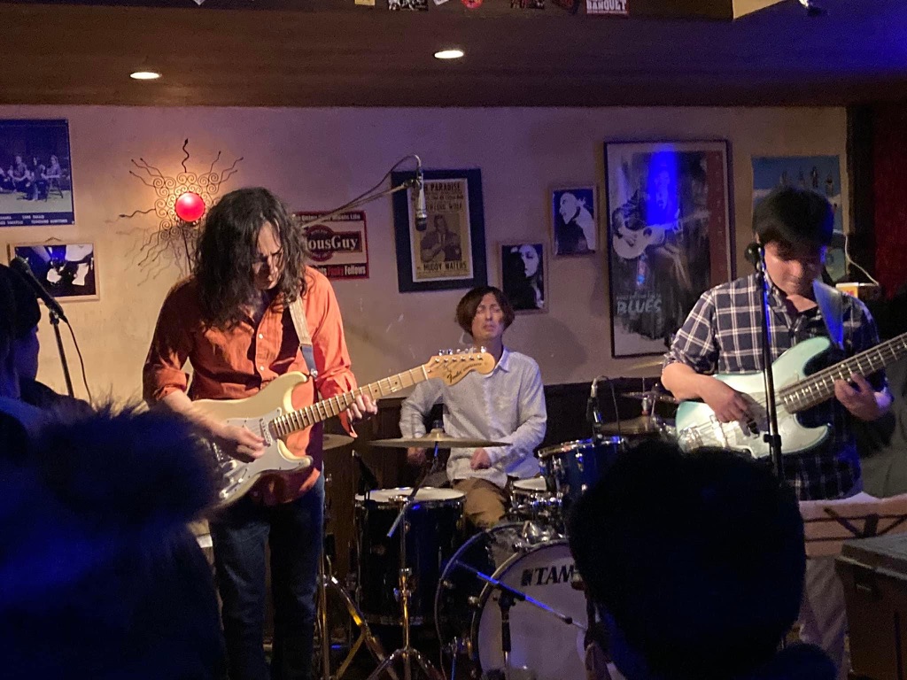 D00C8664-F332-4480-BF0C-9BAF15C7FD9C_1_105_c