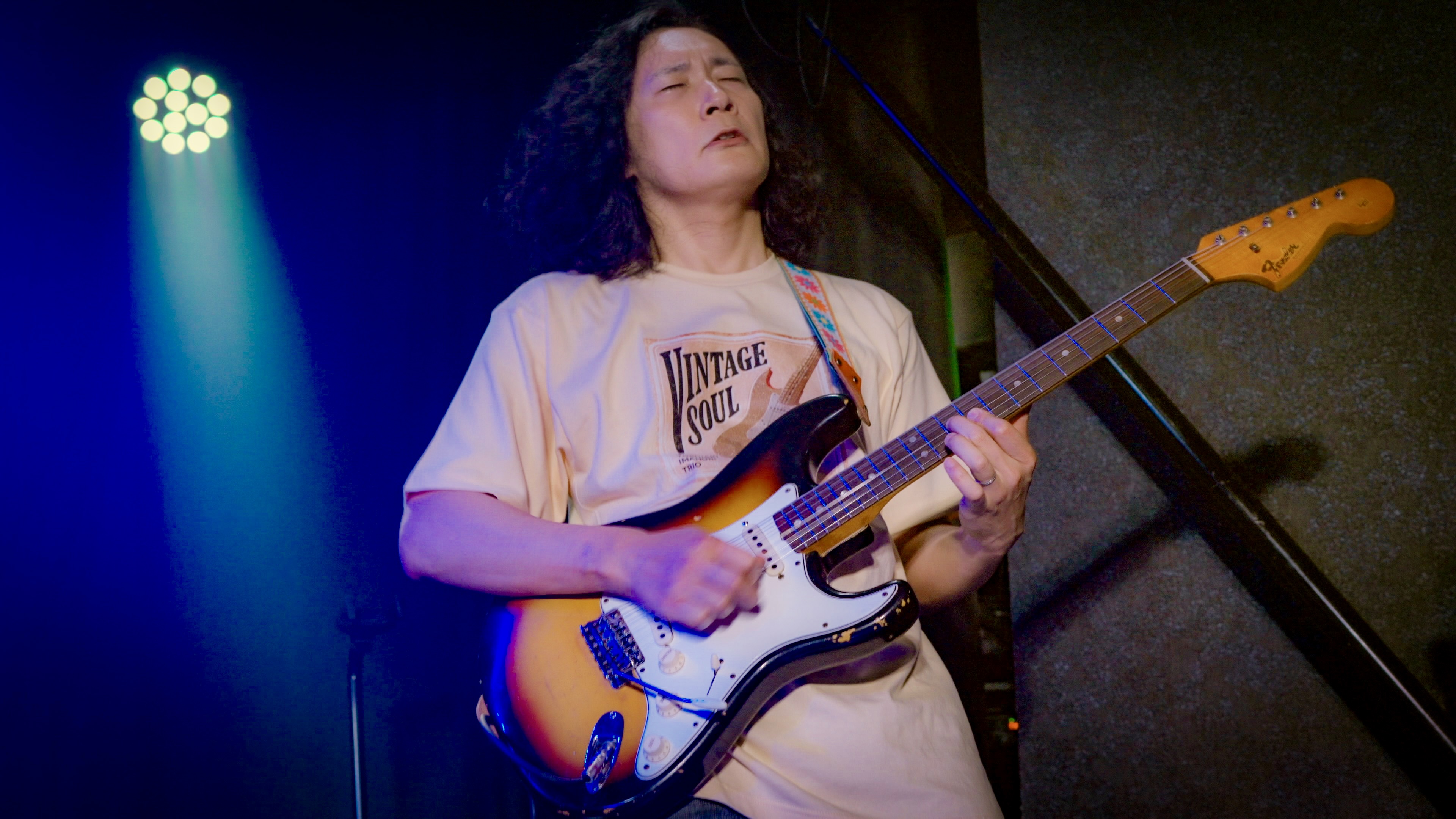 D24051AF-C198-4843-B3A0-8087CE8800A1_1_201_a