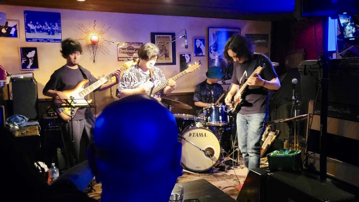 D38DC098-2AB4-441E-9230-FCEB21072770_1_105_c