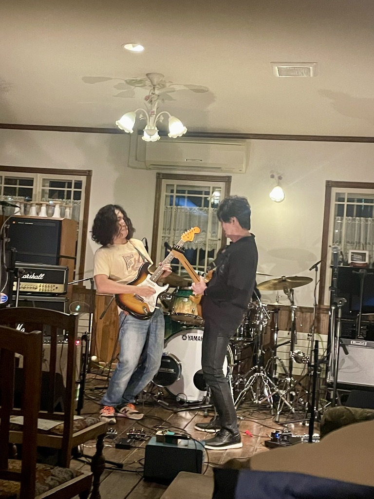 DD13629D-E761-4237-A891-3683C610EA6B_1_105_c