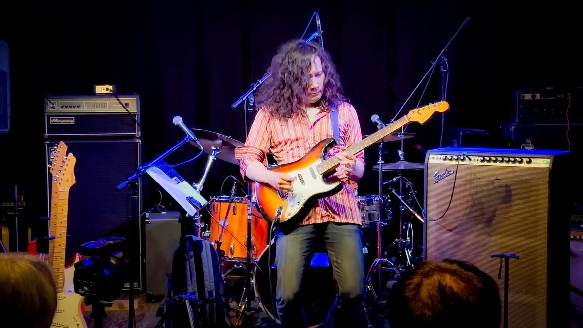 DF589DDF-C602-4262-B444-EF5E2175F2A8_1_105_c