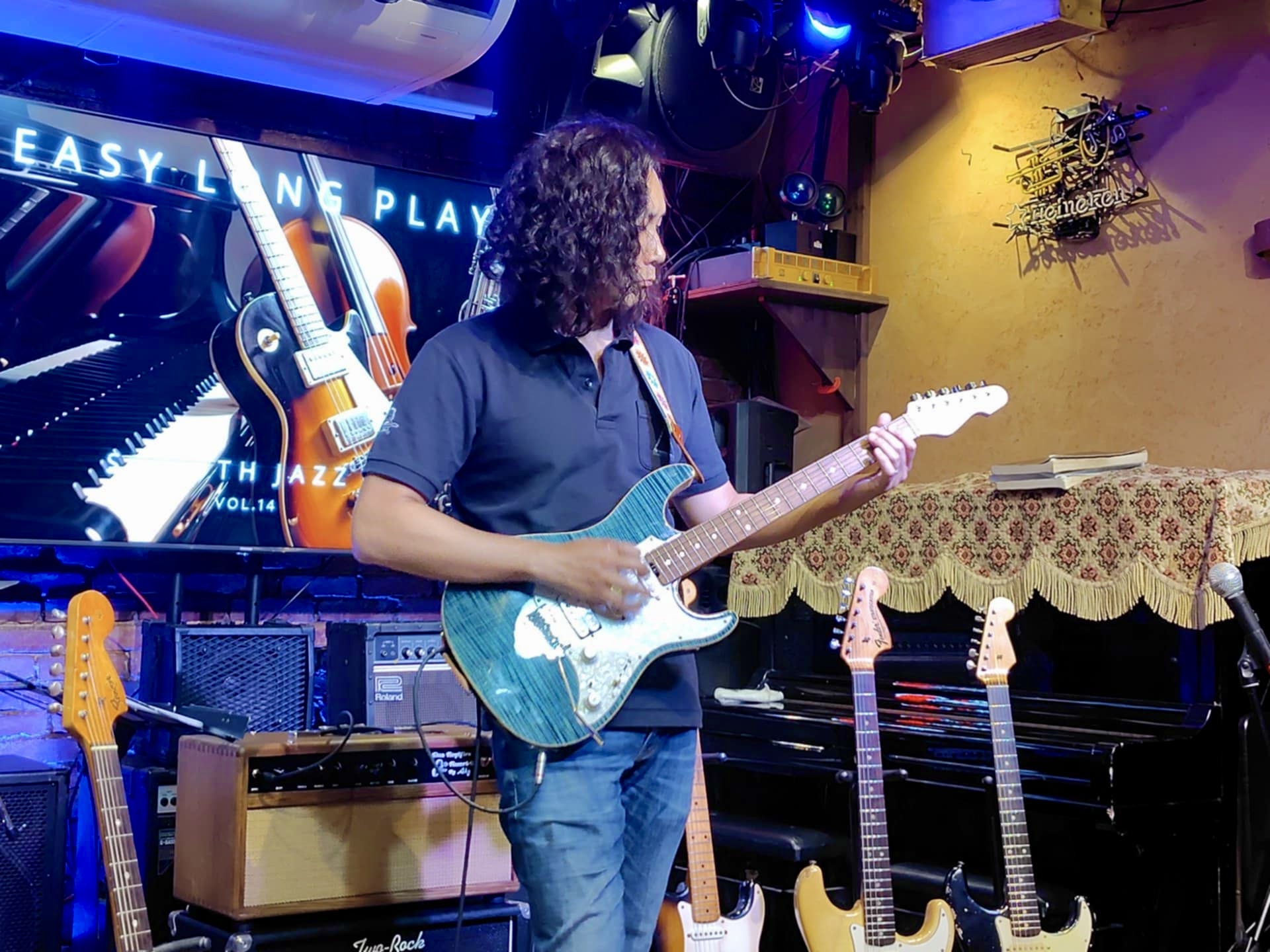 E2649113-6721-4F93-B375-A597BF2806DB_1_201_a