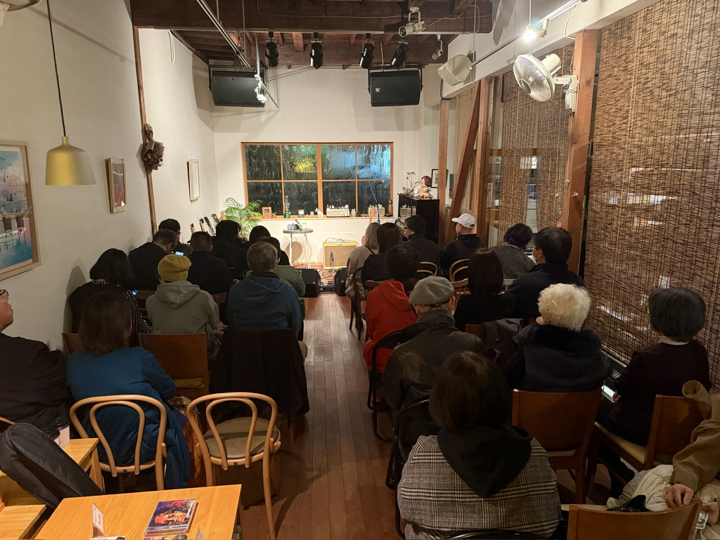 E305E887-7FB7-405D-8060-C0320D052EAB_1_105_c