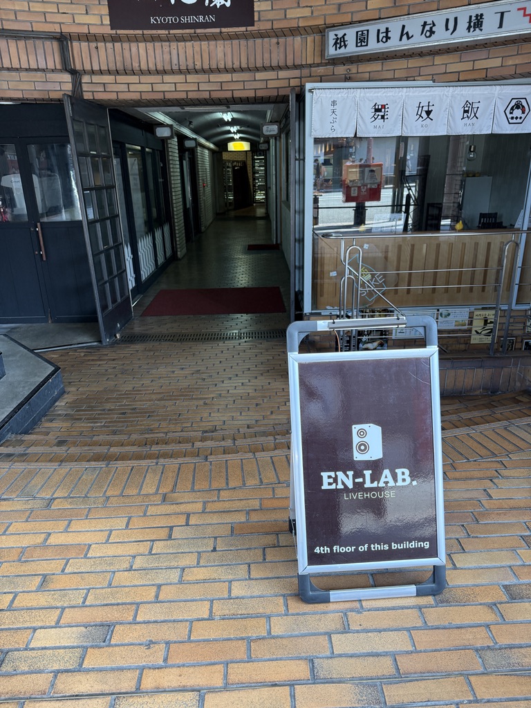 EC9A019B-5569-401E-981E-9729884F05D5_1_105_c