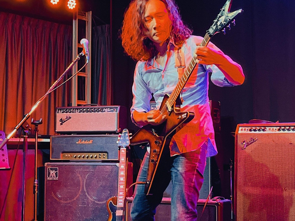 EF9402DA-2E39-4710-AB61-B9DA86524449_1_105_c