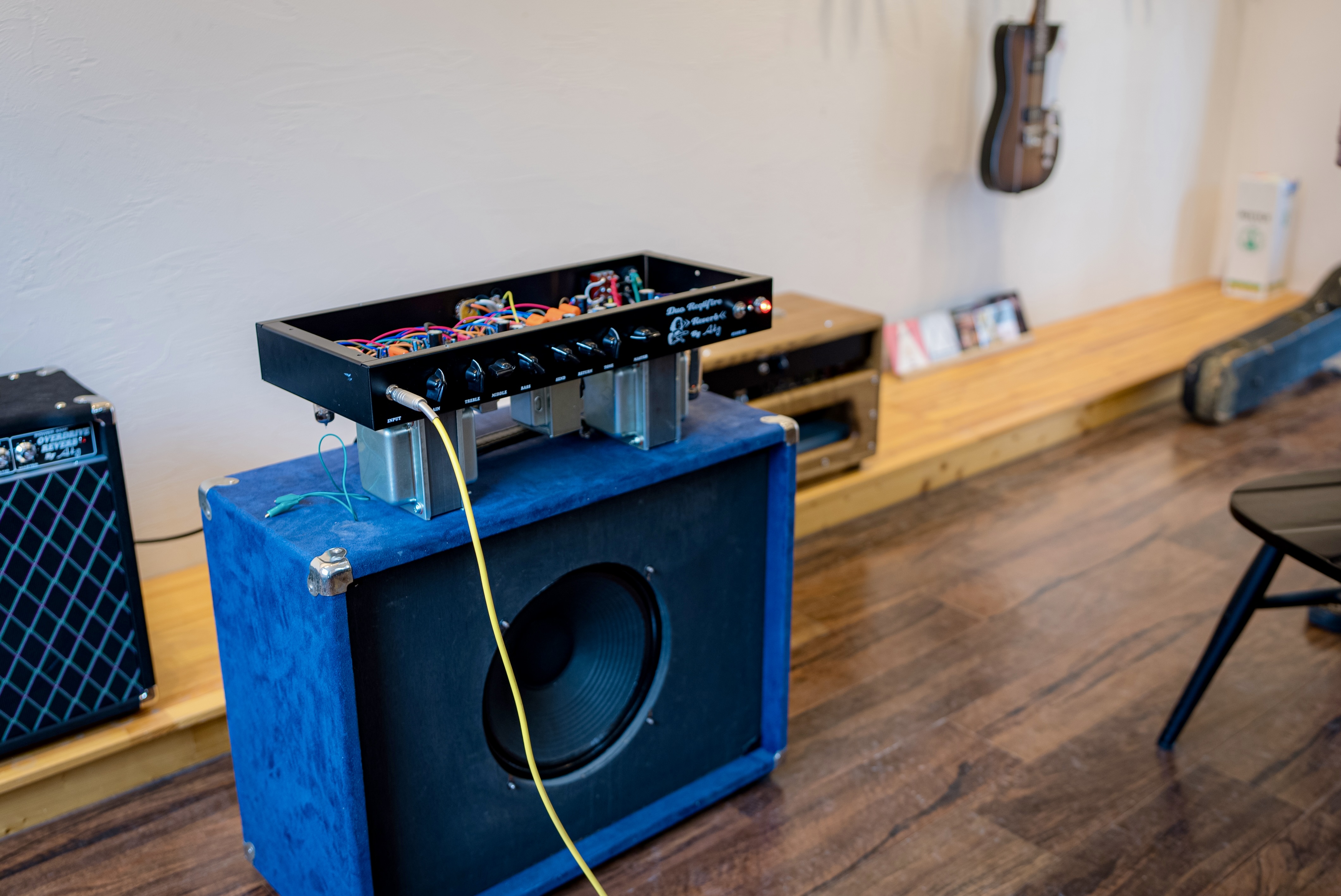 F763E8E3-46C2-401F-B6A5-41ADBC30852D_1_201_a