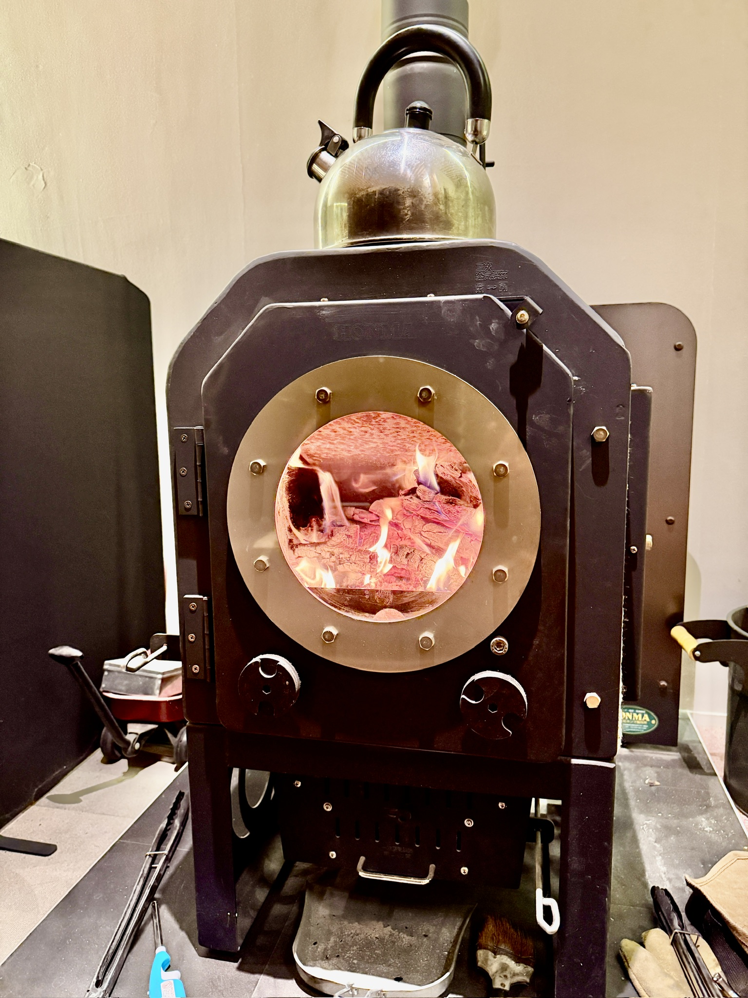 FA33276C-BF0D-4996-9A75-C447807BD594_1_102_a