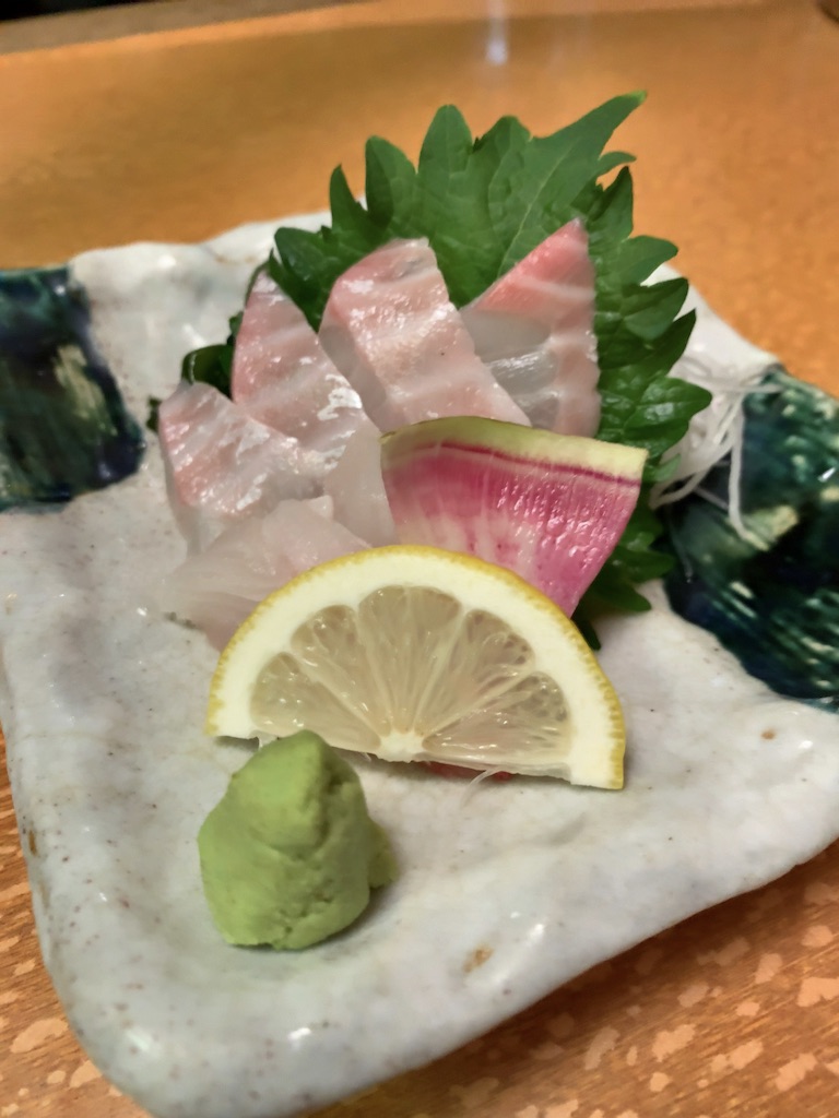 魚 刺し身